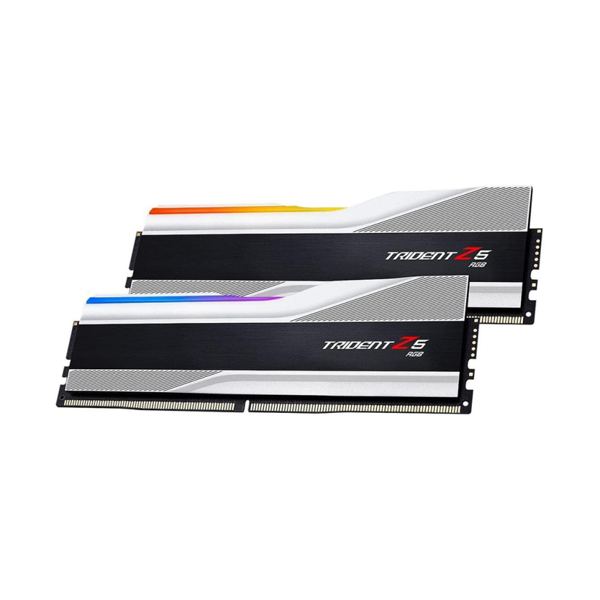 Комплект модулей памяти G.SKILL Trident Z5 RGB F5-6000J3238G32GX2-TZ5RS DDR5 64GB (Kit 2x32GB) 6000M фото 3
